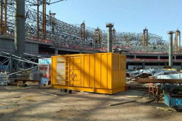 蚌埠发电机出租如何判断空气滤清器是否需要更换？